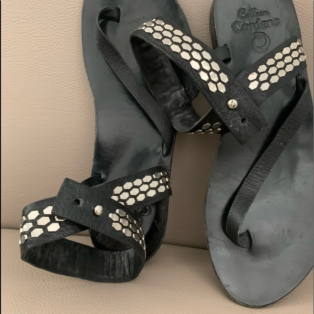 Sandals lightly used